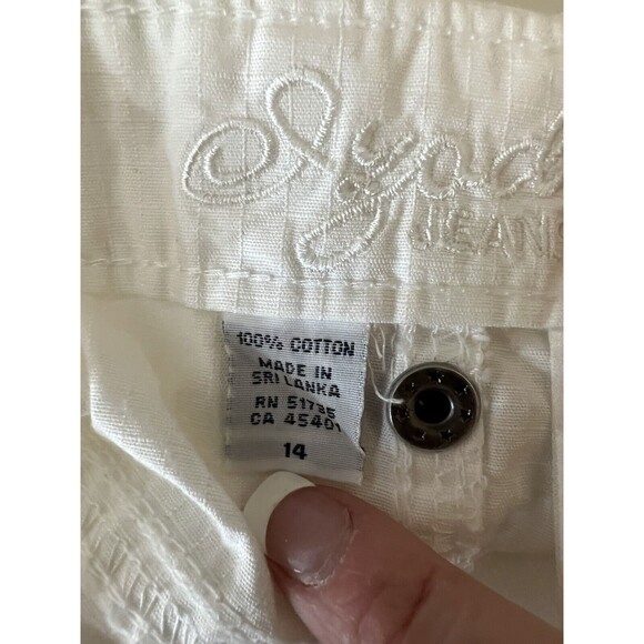 Izod Women’s Performance Hiking Walking Golf Cargo Shorts 14 New With Tags READ - Picture 8 of 10